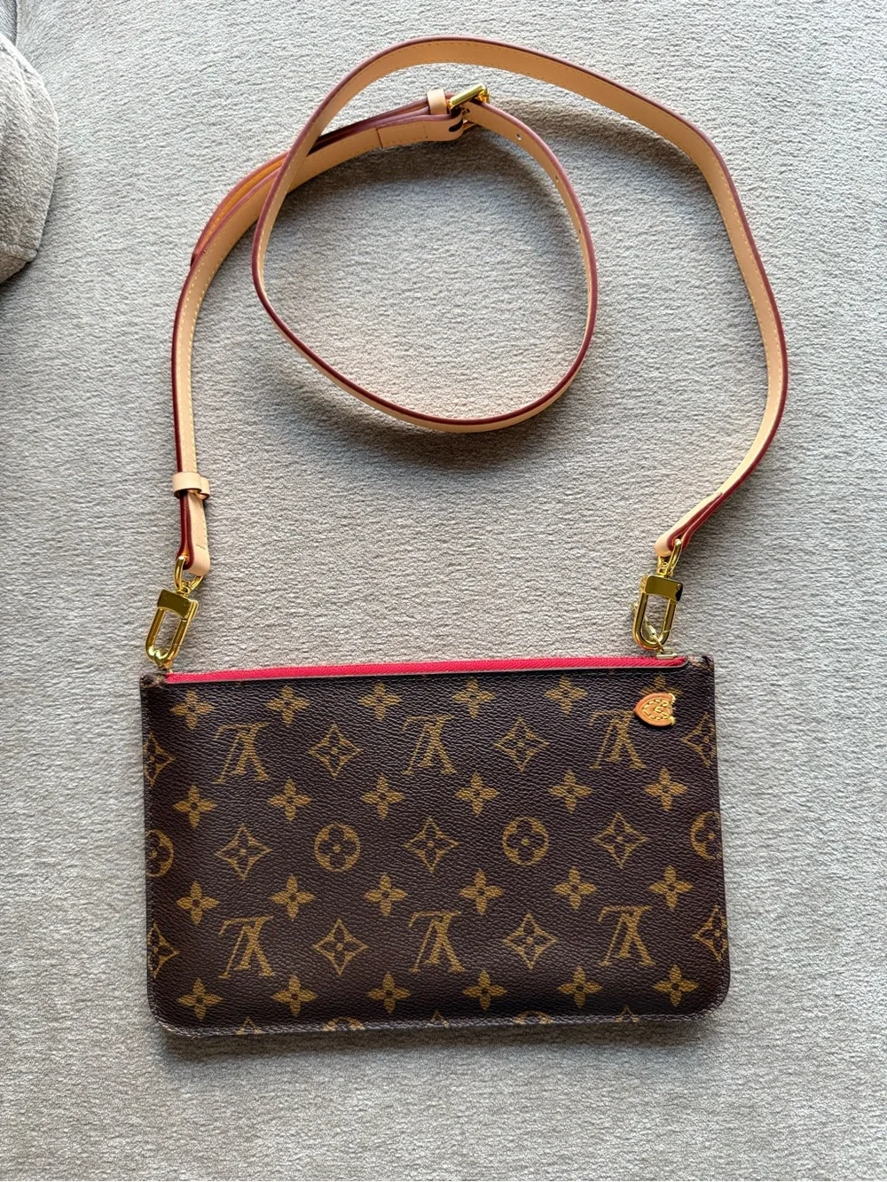 Louis Vuitton Monogram Neverfull Pouch in Brown with Red Trim Authentic